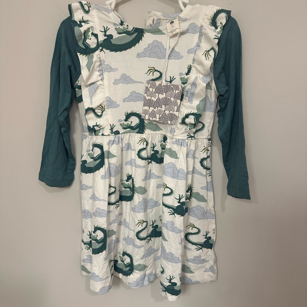 Kate Quinn Green and White Dragon Print Dress